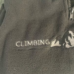 Quarter zip gray hoodie.